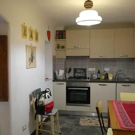 Piccolo Cuore In Centro Storico 斯培西亚